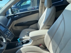 Used 2018 Lincoln MKC 4d SUV AWD Reserve at Suburban Ford of Sterling Heights near Sterling Heights, MI