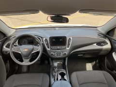 Used 2024 Chevrolet Malibu 4dr Sdn 1LT at Maxx Loans near ,