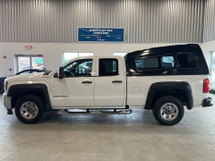Used 2017  GMC Sierra 1500 4WD Double Cab 143&period;5" at Maxx Loans near St&period; Adrian&comma; MI