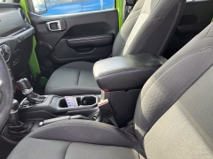 Used 2018  Jeep Wrangler Unlimited Sport 4x4 at Maxx Loans near St&period; Adrian&comma; MI