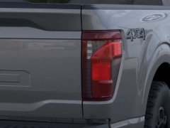 New 2025 Ford F-150 XLT 4WD SuperCrew Box at Suburban Ford of Sterling Heights near Sterling Heights, MI