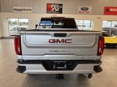 Used 2022  GMC Sierra 3500HD 4WD Crew Cab Denali at Maxx Loans near St. Adrian, MI