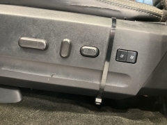 Used 2017  Ford Expedition EL 4d SUV 4WD Platinum at Maxx Loans near St&period; Adrian&comma; MI