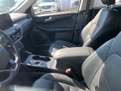 Used 2020 Ford Escape 4d SUV AWD Titanium at Maxx Loans near St. Adrian, MI