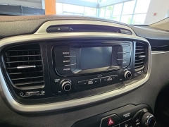 Used 2018  Kia Sorento L FWD at Maxx Loans near St&period; Adrian&comma; MI