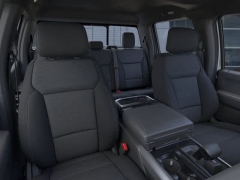 New 2025 Ford F-150 XLT 4WD SuperCrew Box at Suburban Ford of Sterling Heights near Sterling Heights, MI