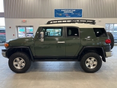 Used 2010  Toyota FJ Cruiser 4WD 4dr (Natl) at Maxx Loans near St. Adrian, MI
