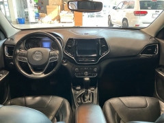 Used 2020 Jeep Cherokee Limited 4x4 at Suburban Ford of Sterling Heights near Sterling Heights, MI