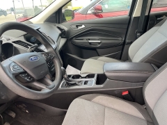 Used 2017 Ford Escape 4d SUV FWD SE at Suburban Ford of Sterling Heights near Sterling Heights, MI