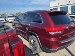 Used 2020 Jeep Grand Cherokee Limited 4x4 at Suburban Ford of Sterling Heights near Sterling Heights, MI