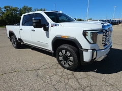 Used 2025  GMC Sierra 2500HD 4WD Crew Cab 159" Denali at Maxx Loans near St&period; Adrian&comma; MI