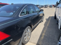 Used 2007 Ford Five Hundred 4d Sedan SEL at Maxx Loans near ,