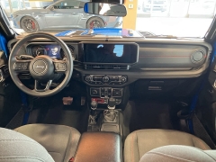 Used 2024  Jeep Wrangler Rubicon 4 Door 4x4 at Maxx Loans near St&period; Adrian&comma; MI