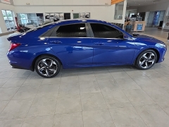 Used 2023  Hyundai Elantra Limited IVT at Maxx Loans near St&period; Adrian&comma; MI