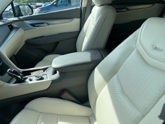 Used 2025  Cadillac XT5 AWD 4dr Premium Luxury at Maxx Loans near St&period; Adrian&comma; MI