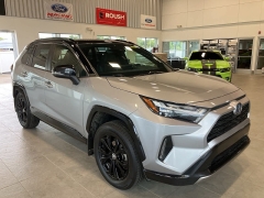 Used 2022 Toyota RAV4 Hybrid XSE AWD at Suburban Ford of Sterling Heights near Sterling Heights, MI
