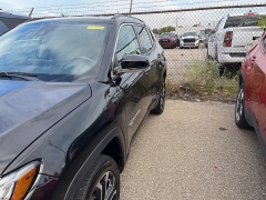 Used 2022 Jeep Compass Limited 4x4 at Suburban Ford of Sterling Heights near Sterling Heights, MI