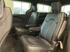 Used 2025  Chrysler Pacifica Select FWD at Maxx Loans near St. Adrian, MI