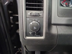 Used 2017  Ram 1500 4WD Quad Cab 140&period;5" Express &ast;Ltd Avail&ast; at Maxx Loans near St&period; Adrian&comma; MI