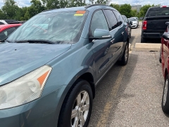 Used 2009  Chevrolet Traverse FWD 4dr LT w&sol;1LT at Maxx Loans near St&period; Adrian&comma; MI