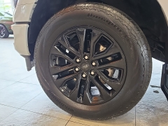 Used 2025  Ford F-150 LARIAT 4WD SuperCrew Box at Maxx Loans near St&period; Adrian&comma; MI