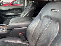 Used 2019 Ford Expedition 4d SUV 4WD Platinum at Suburban Ford of Sterling Heights near Sterling Heights, MI