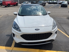 Used 2020 Ford Escape 4d SUV FWD SE at Suburban Ford of Sterling Heights near Sterling Heights, MI