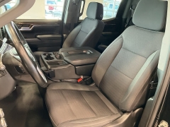 Used 2023 GMC Sierra 1500 4WD Crew Cab SLE at Maxx Loans near St. Adrian, MI