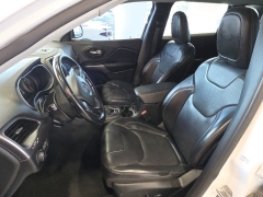 Used 2021  Jeep Cherokee Latitude Lux 4x4 at Maxx Loans near St&period; Adrian&comma; MI