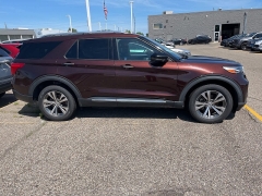 Used 2020 Ford Explorer 4d SUV 4WD Platinum 3.0L EcoBoost at Suburban Ford of Sterling Heights near Sterling Heights, MI