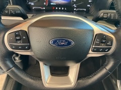 Used 2022 Ford Explorer XLT 4WD at Suburban Ford of Sterling Heights near Sterling Heights, MI