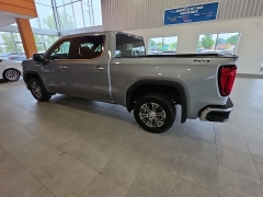 Used 2025  GMC Sierra 1500 4WD Crew Cab 147" SLT at Maxx Loans near St&period; Adrian&comma; MI