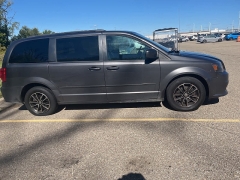 Used 2017 Dodge Grand Caravan 4d Wagon GT at Suburban Ford of Sterling Heights near Sterling Heights, MI