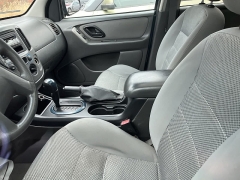 Used 2005  Ford Escape 4dr 103" WB 3&period;0L XLT 4WD at Maxx Loans near St&period; Adrian&comma; MI