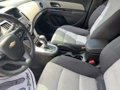 Used 2014 Chevrolet Cruze 4d Sedan LS AT at Maxx Loans near St. Adrian, MI