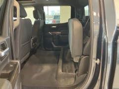 Used 2019  Chevrolet Silverado 1500 4WD Crew Cab 147" RST at Maxx Loans near St&period; Adrian&comma; MI