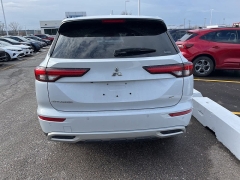 Used 2023  Mitsubishi Outlander S-AWC at Maxx Loans near St&period; Adrian&comma; MI