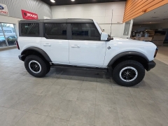 Used 2024  Ford Bronco Outer Banks 4 Door 4x4 at Maxx Loans near St&period; Adrian&comma; MI