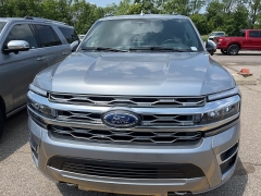 Used 2024 Ford Expedition Max Platinum 4x4 at Maxx Loans near ,