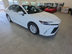 Used 2025  Toyota Camry AWD &lpar;Natl&rpar; at Maxx Loans near St&period; Adrian&comma; MI