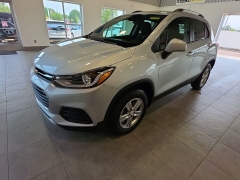 Used 2022  Chevrolet Trax AWD 4dr LT at Maxx Loans near St&period; Adrian&comma; MI