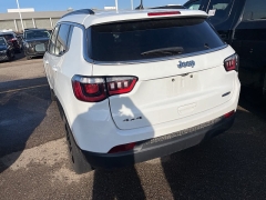 Used 2022  Jeep Compass Latitude 4x4 at Maxx Loans near St&period; Adrian&comma; MI