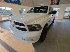 Used 2019  Ram 1500 Classic Express 4x4 Quad Cab 6'4" Box at Maxx Loans near St&period; Adrian&comma; MI