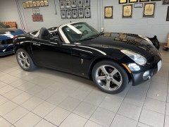 Used 2007 Pontiac Solstice 2dr Convertible at Maxx Loans near St. Adrian, MI