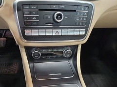 Used 2019  Mercedes-Benz GLA-Class 4d SUV GLA250 4Matic at Maxx Loans near St&period; Adrian&comma; MI