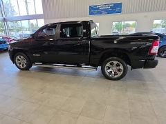 Used 2021  Ram 1500 Big Horn 4x4 Crew Cab 5'7" Box at Maxx Loans near St&period; Adrian&comma; MI