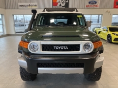 Used 2010  Toyota FJ Cruiser 4WD 4dr (Natl) at Maxx Loans near St. Adrian, MI