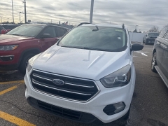 Used 2018  Ford Escape SE 4WD at Maxx Loans near St&period; Adrian&comma; MI