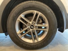 Used 2018 Hyundai Santa Fe Sport 2.4L Auto AWD at Maxx Loans near St. Adrian, MI