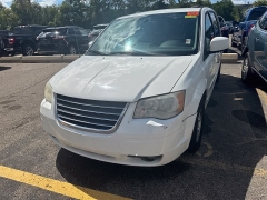 Used 2013  Dodge Grand Caravan 4d Wagon SXT at Maxx Loans near St&period; Adrian&comma; MI